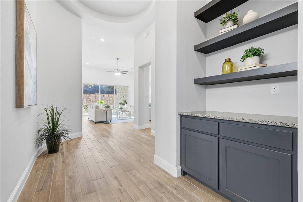 Carrollton, TX 75010,4724 Gentle Glen Drive