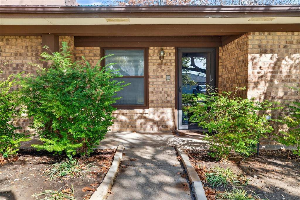 Trophy Club, TX 76262,137 Creek Courts Drive