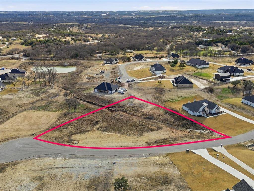 Azle, TX 76020,826 Wind River Pass