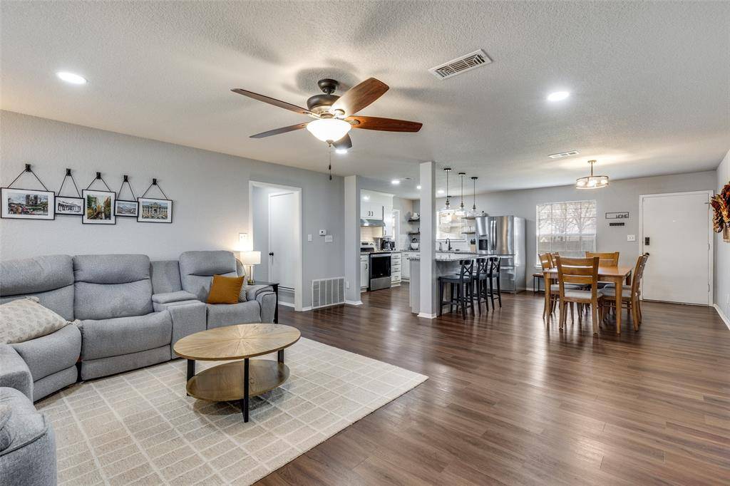 Decatur, TX 76234,3205 S Lipsey Street