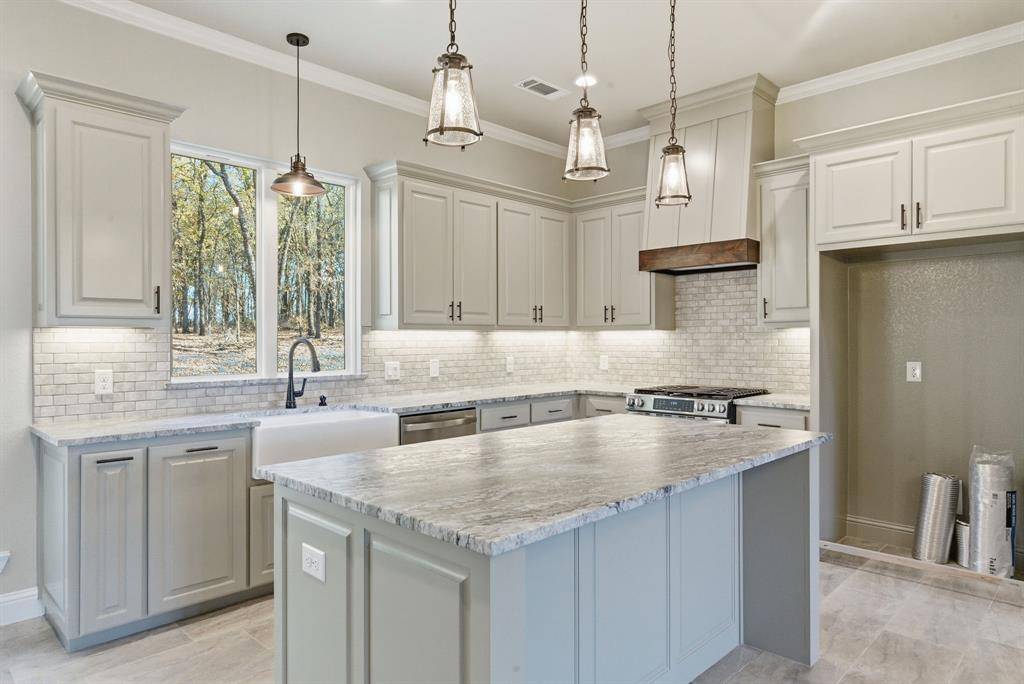 Poolville, TX 76487,Murry TBD Leo Lane