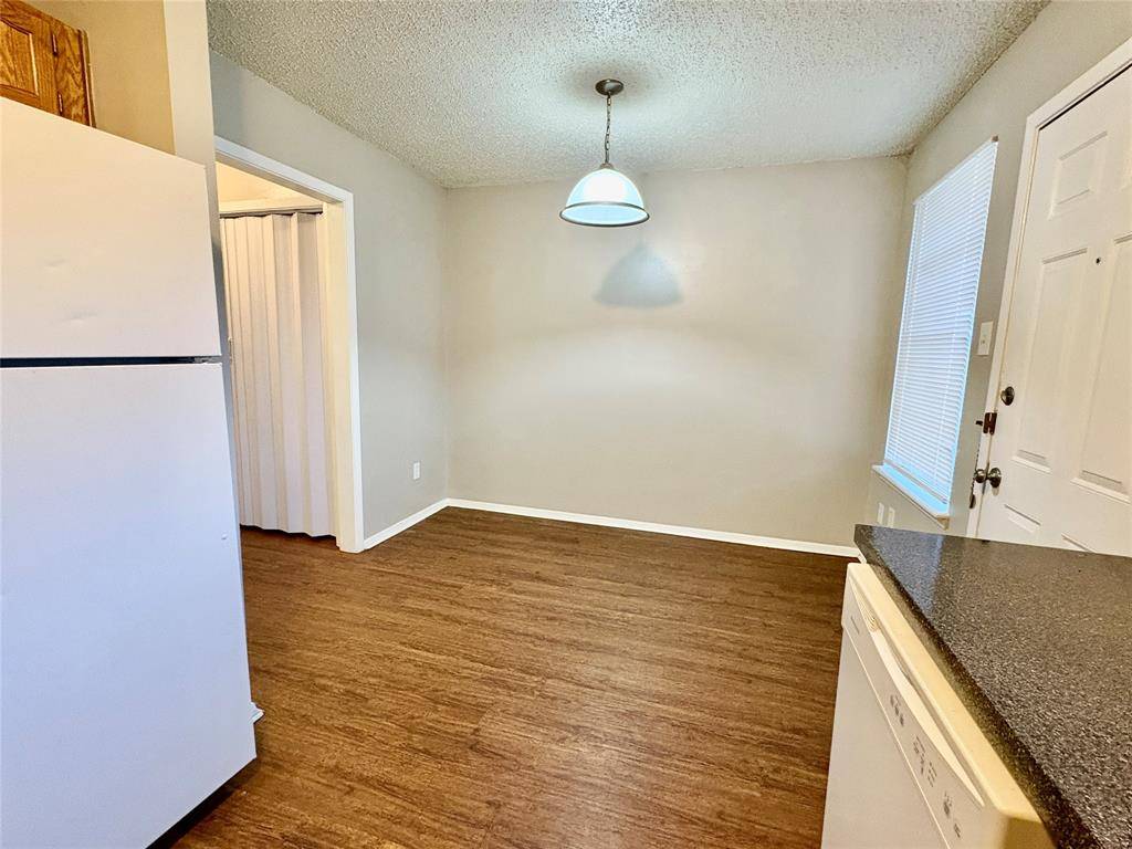 Cleburne, TX 76033,1407 Courtney Place #B