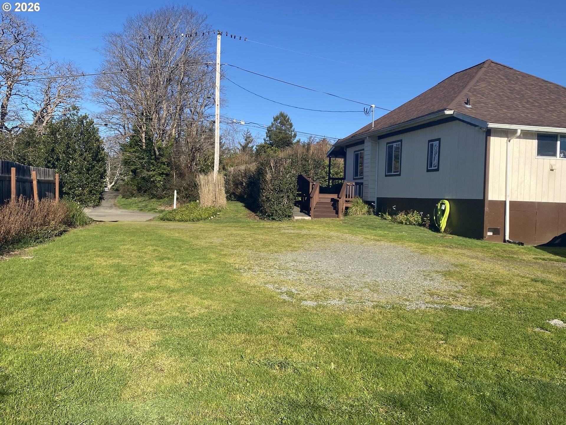 Coos Bay, OR 97420,1195 IDAHO AVE