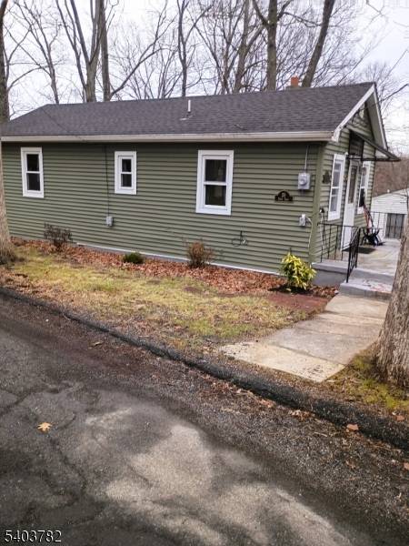 Hopatcong Boro, NJ 07843,20 Fiske Trl