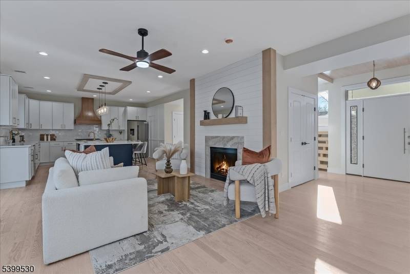 West Milford Twp., NJ 07421,424 Lake Shore Dr