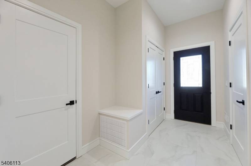 Madison Boro, NJ 07940,21 Belmont Ave