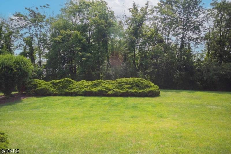 Hardyston Twp., NJ 07419,18 Mountain View Ct