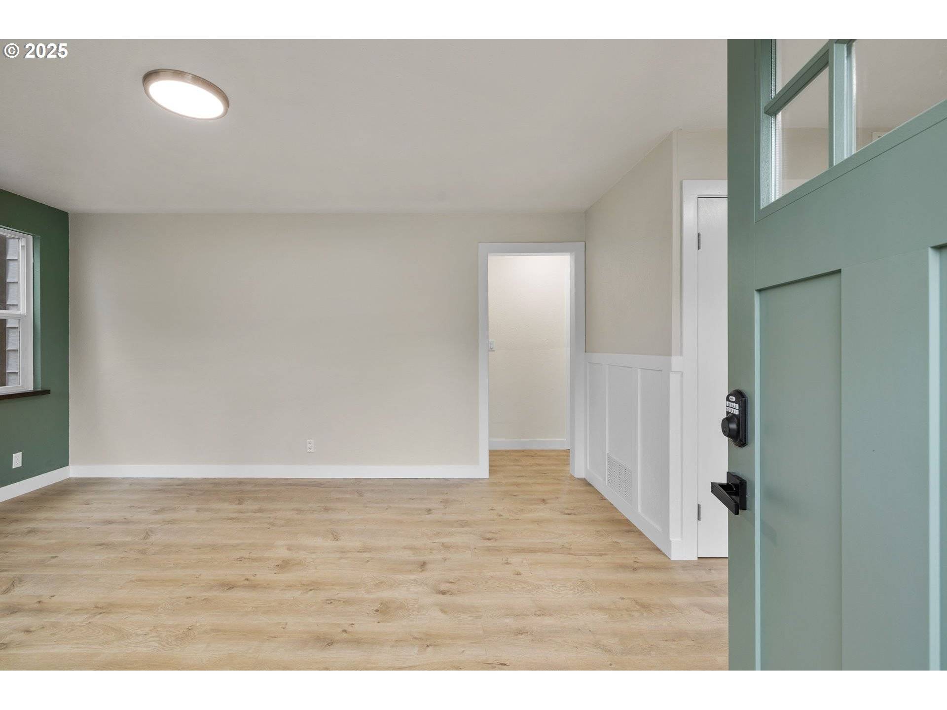 Portland, OR 97203,10116 N HUDSON ST