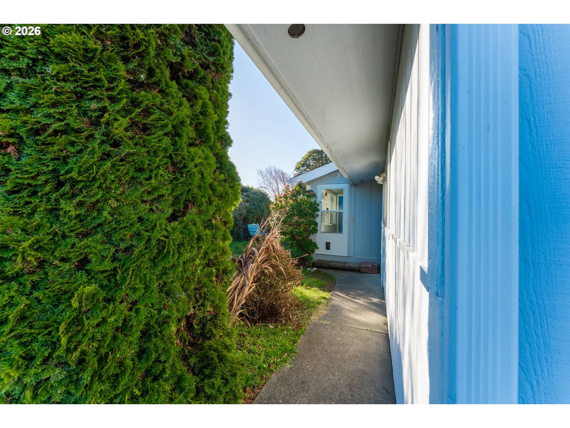 Coos Bay, OR 97420,1590 SAINT JOHN AVE