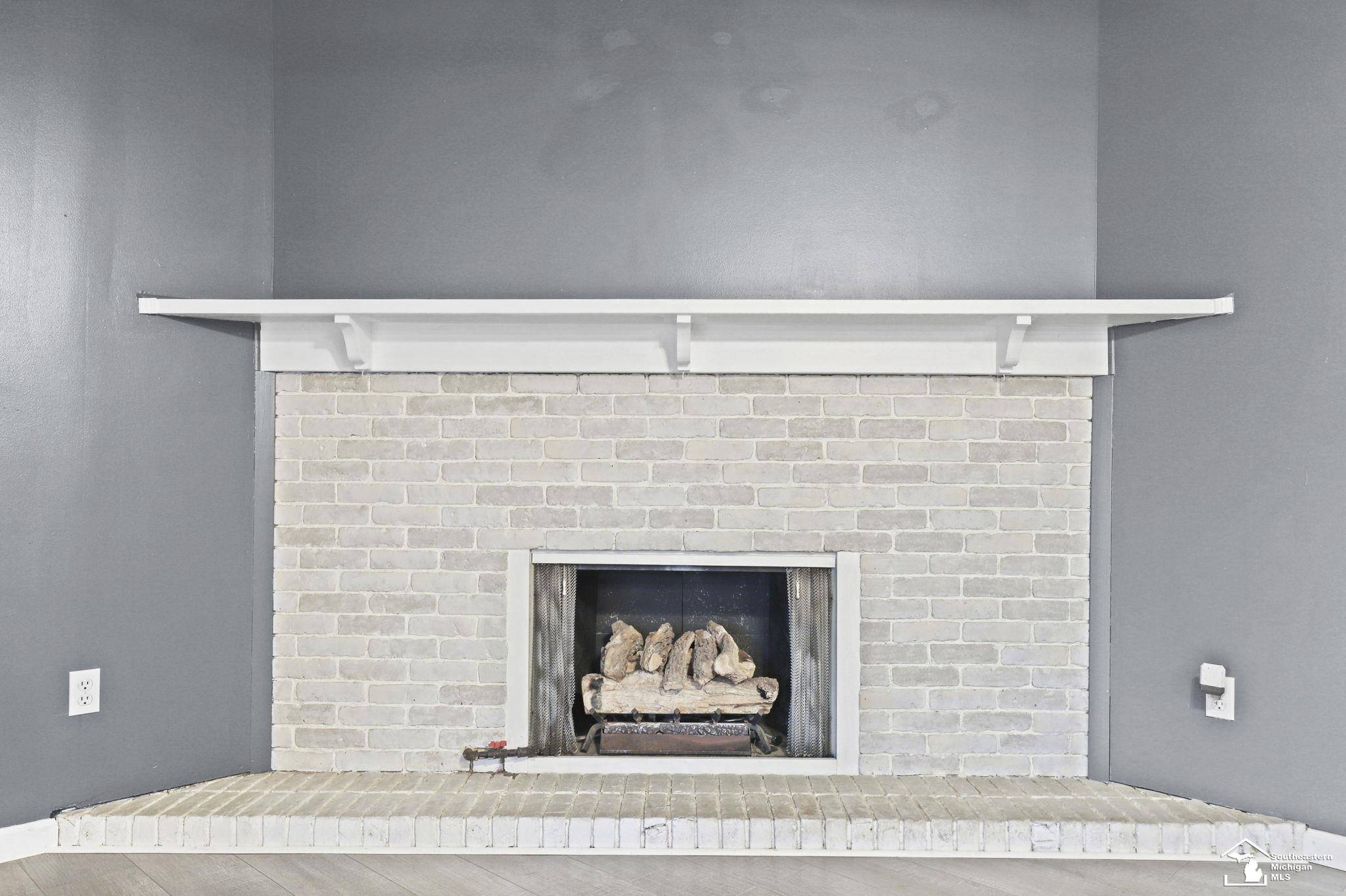 Temperance, MI 48182,8675 Driftwood AVE