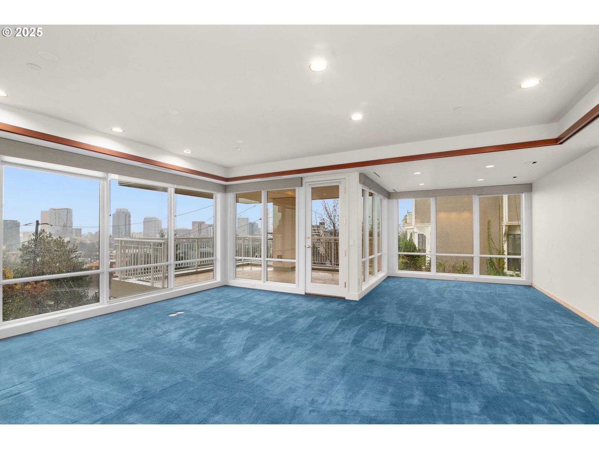 Portland, OR 97201,2020 SW MARKET STREET DR #101