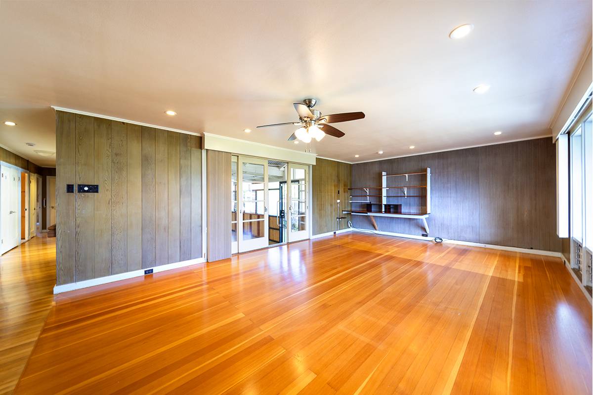 Hilo, HI 96720,1306 ULULANI ST