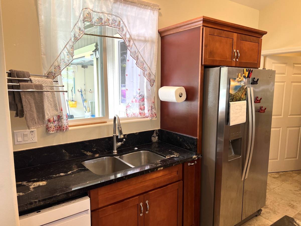 Keaau, HI 96749,15-1971 22ND AVE