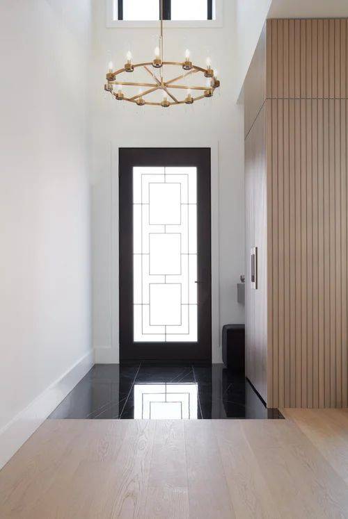 Toronto C04, ON M5N 1L9,599 Castlefield AVE