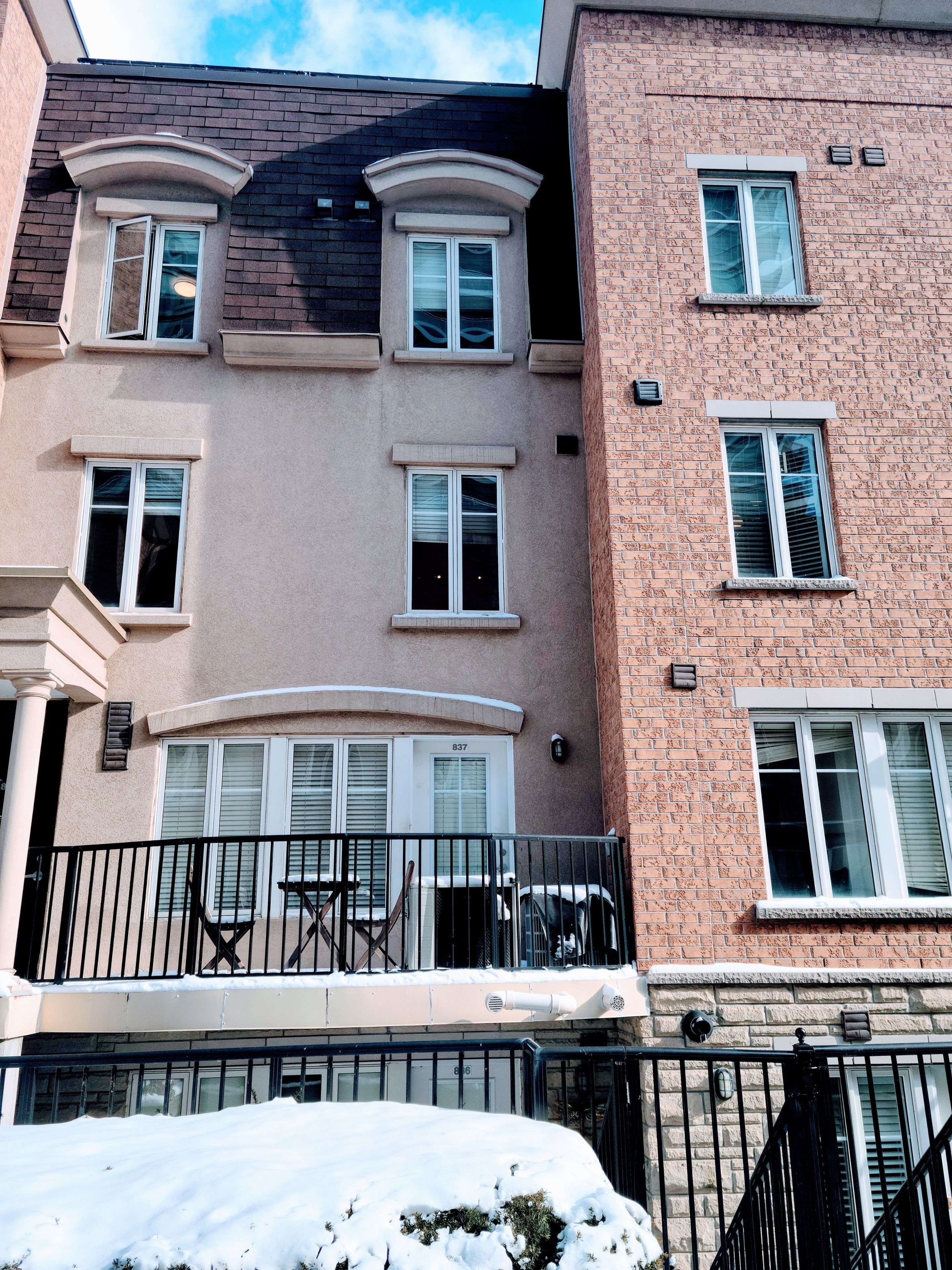 Toronto C01, ON M6K 3P1,46 Western Battery RD N #837