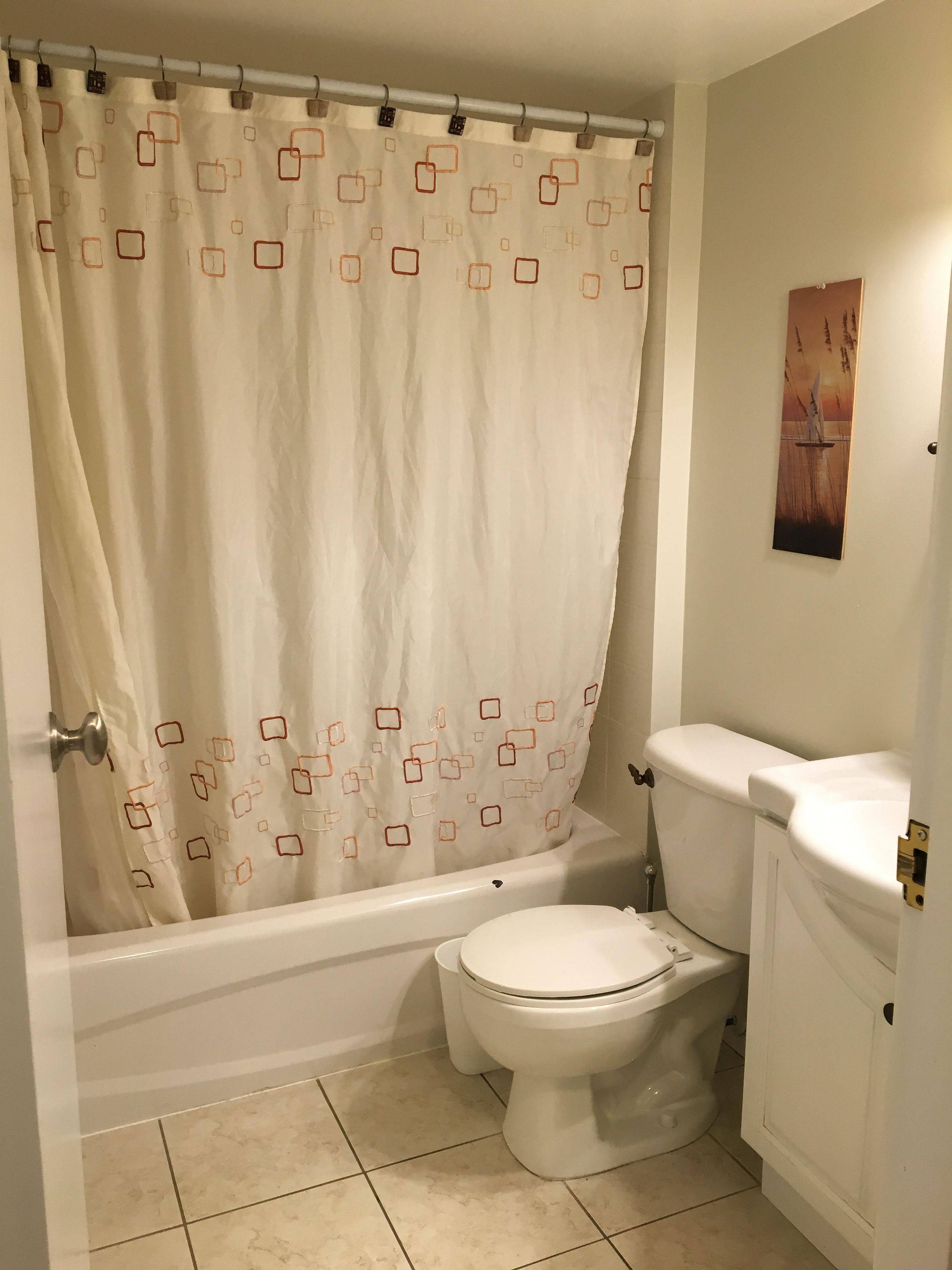 Toronto C01, ON M6K 3P1,46 Western Battery RD N #837