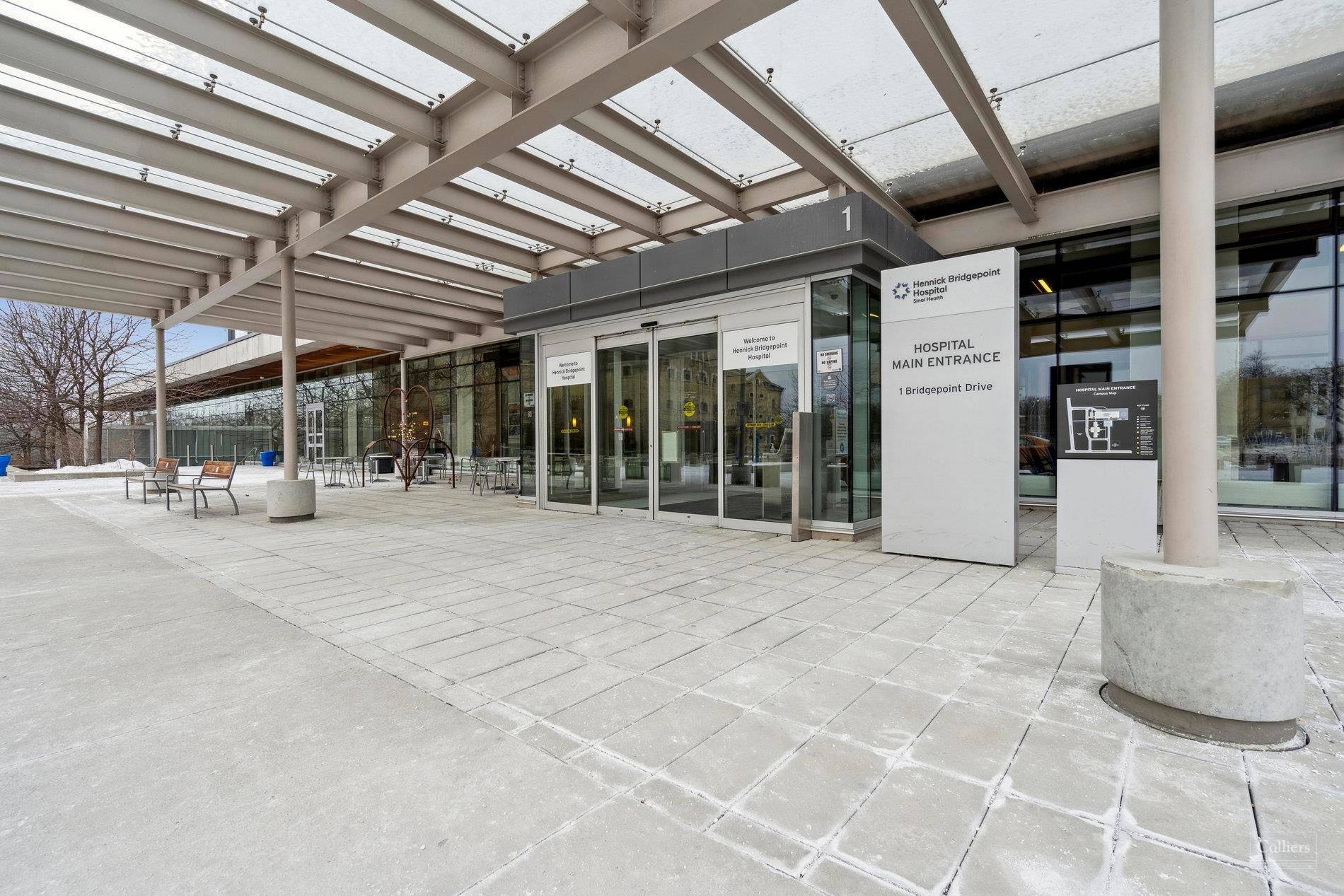 Toronto E01, ON M4M 2B5,14 St. Matthews RD #M068