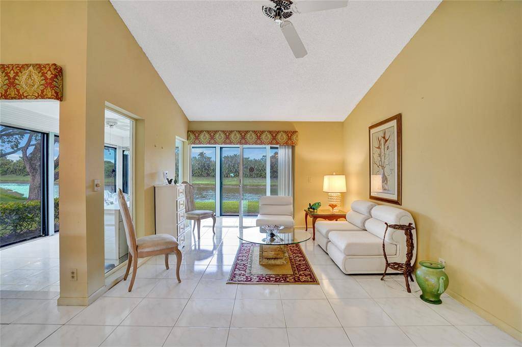 Boynton Beach, FL 33472,5658 Parkwalk Circle East