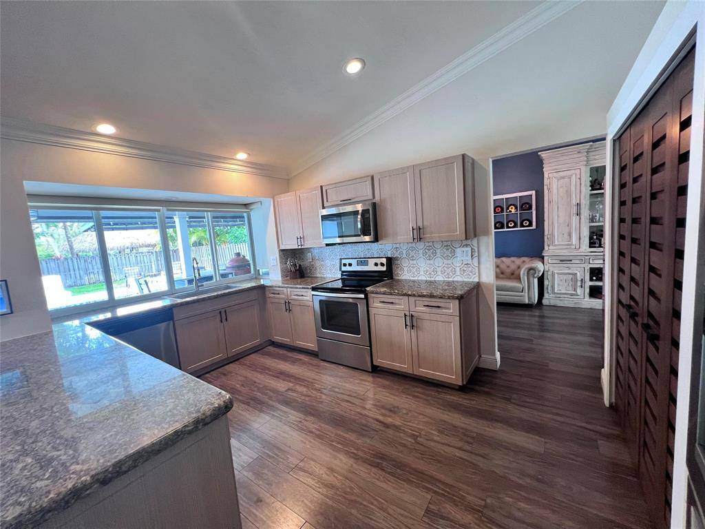 Cooper City, FL 33026,3300 Bridge Rd