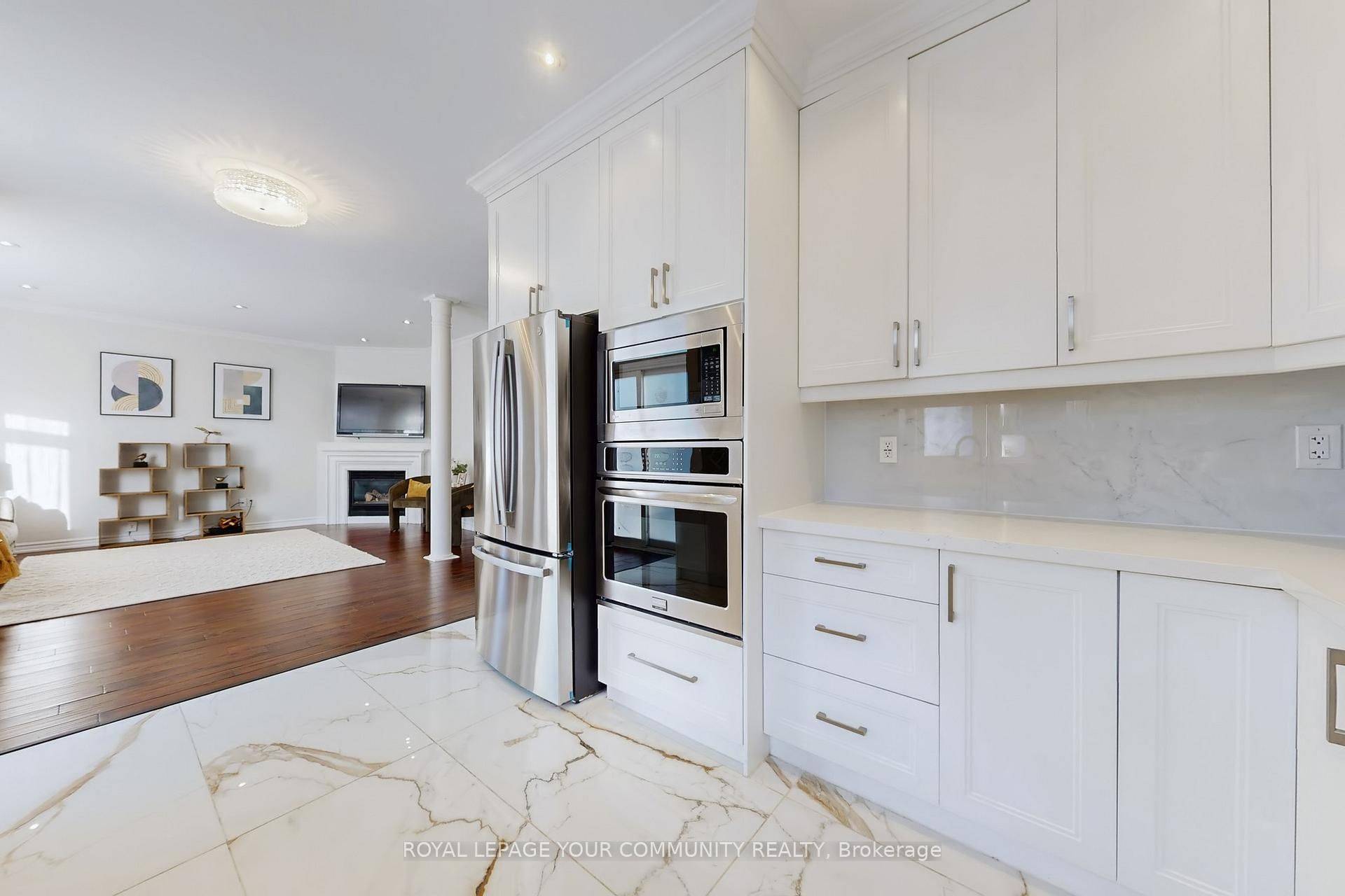 Vaughan, ON L4J 9C1,10 Auburndale DR