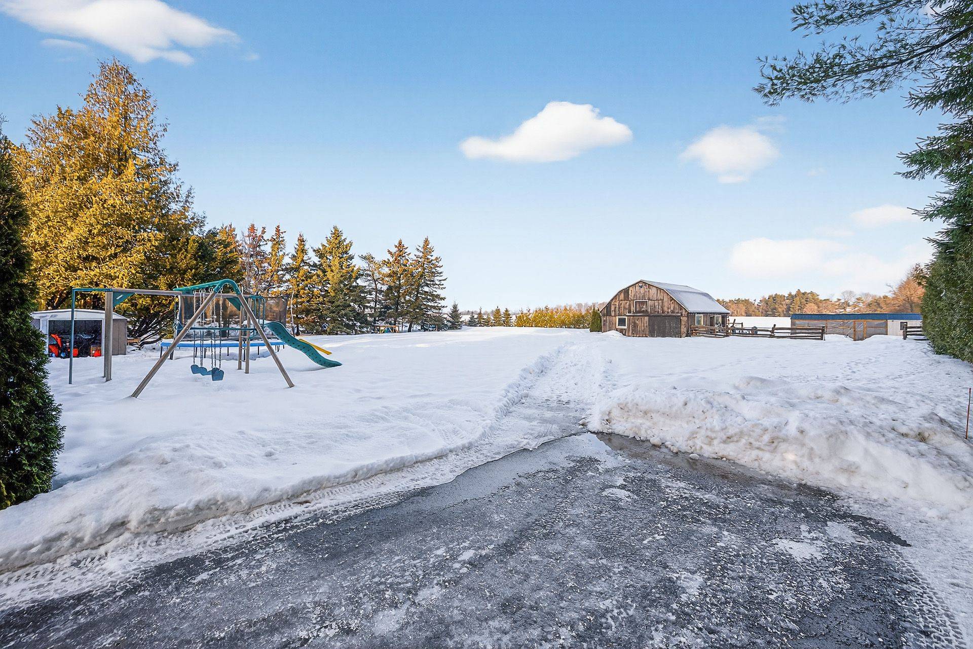 Uxbridge, ON L0C 1A0,4609 Concession 4 RD