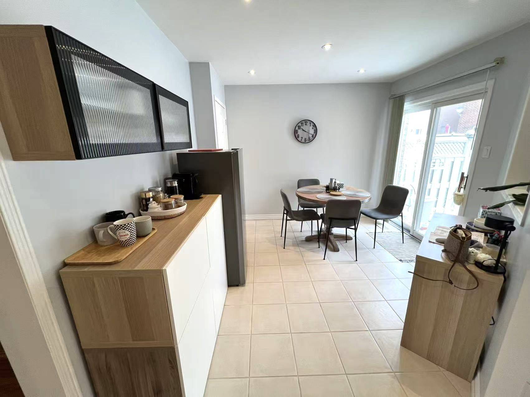 Vaughan, ON L6A 2Y6,11 Cape Verde WAY