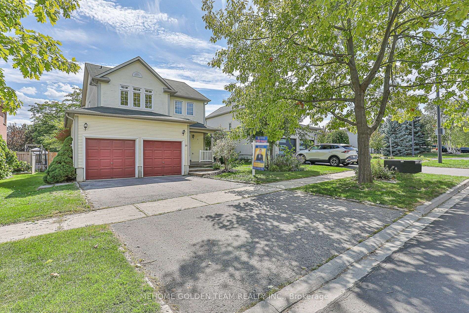 Georgina, ON L4P 4A5,20 Brecken DR