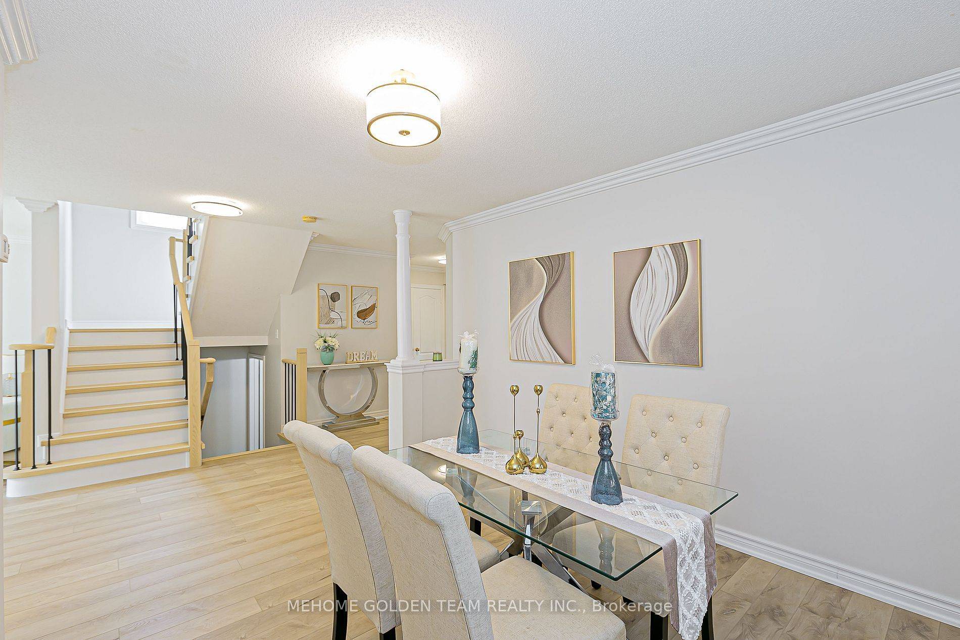 Georgina, ON L4P 4A5,20 Brecken DR