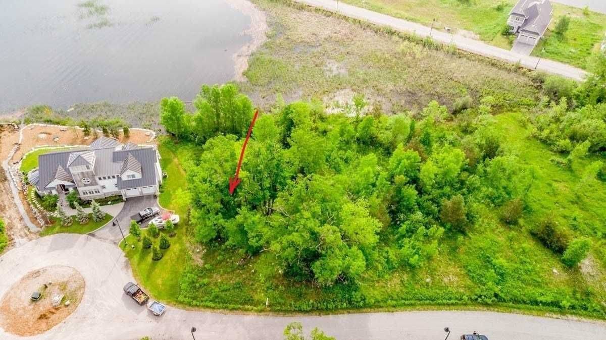 Tay, ON L0K 1R0,15 Swan LN