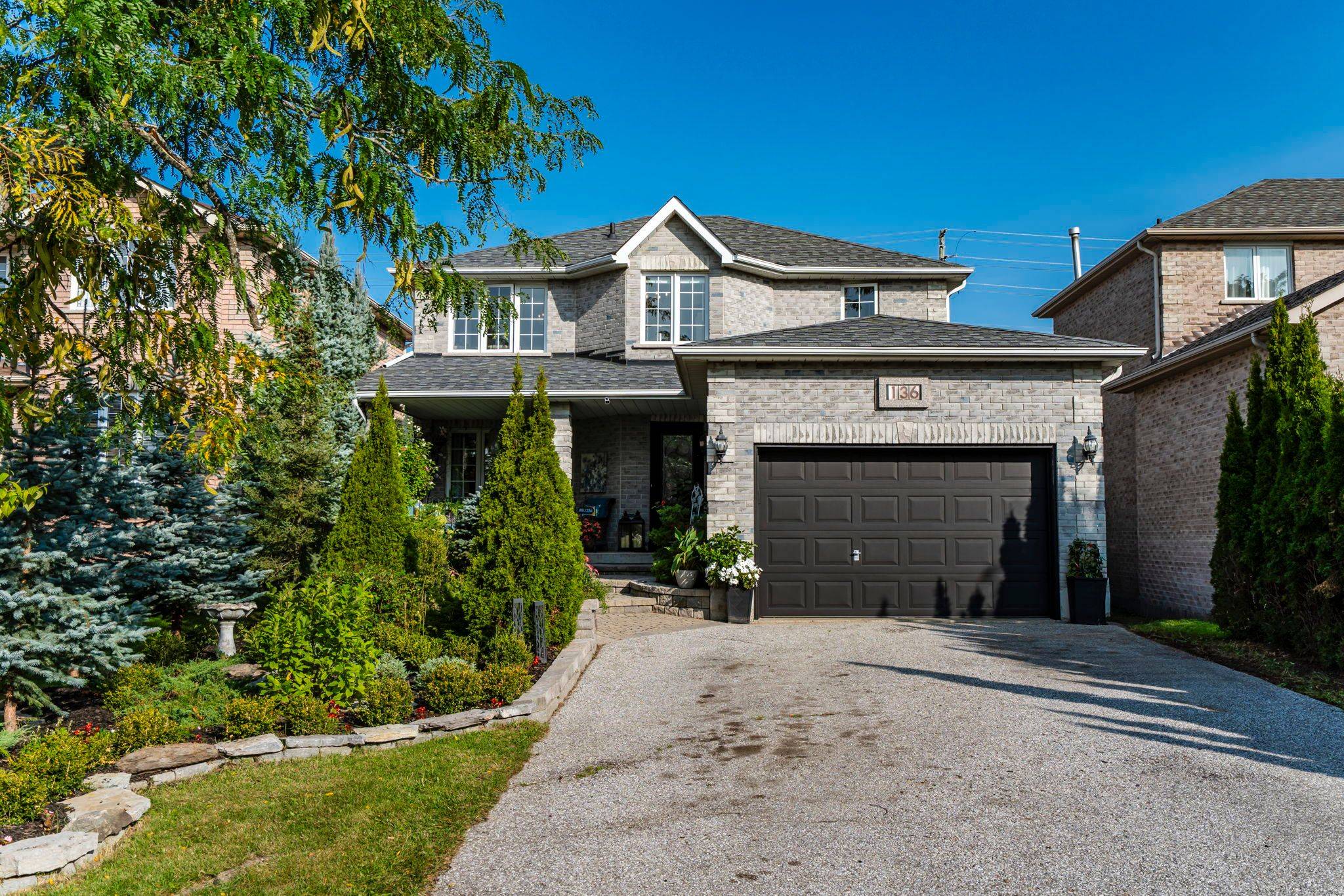 Barrie, ON L4M 6Y1,136 Birchwood DR