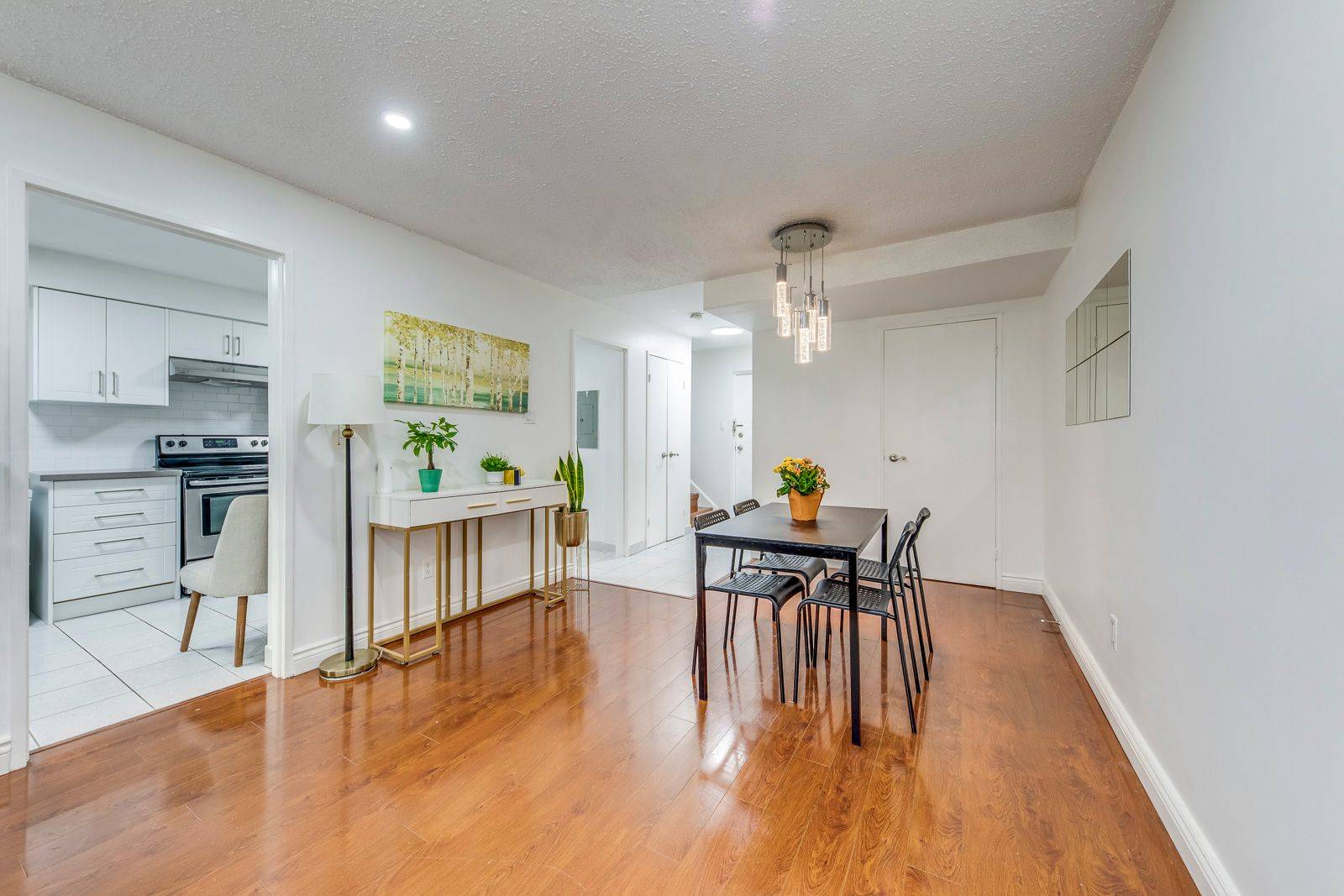 Mississauga, ON L5J 4J2,2170 Bromsgrove RD #89