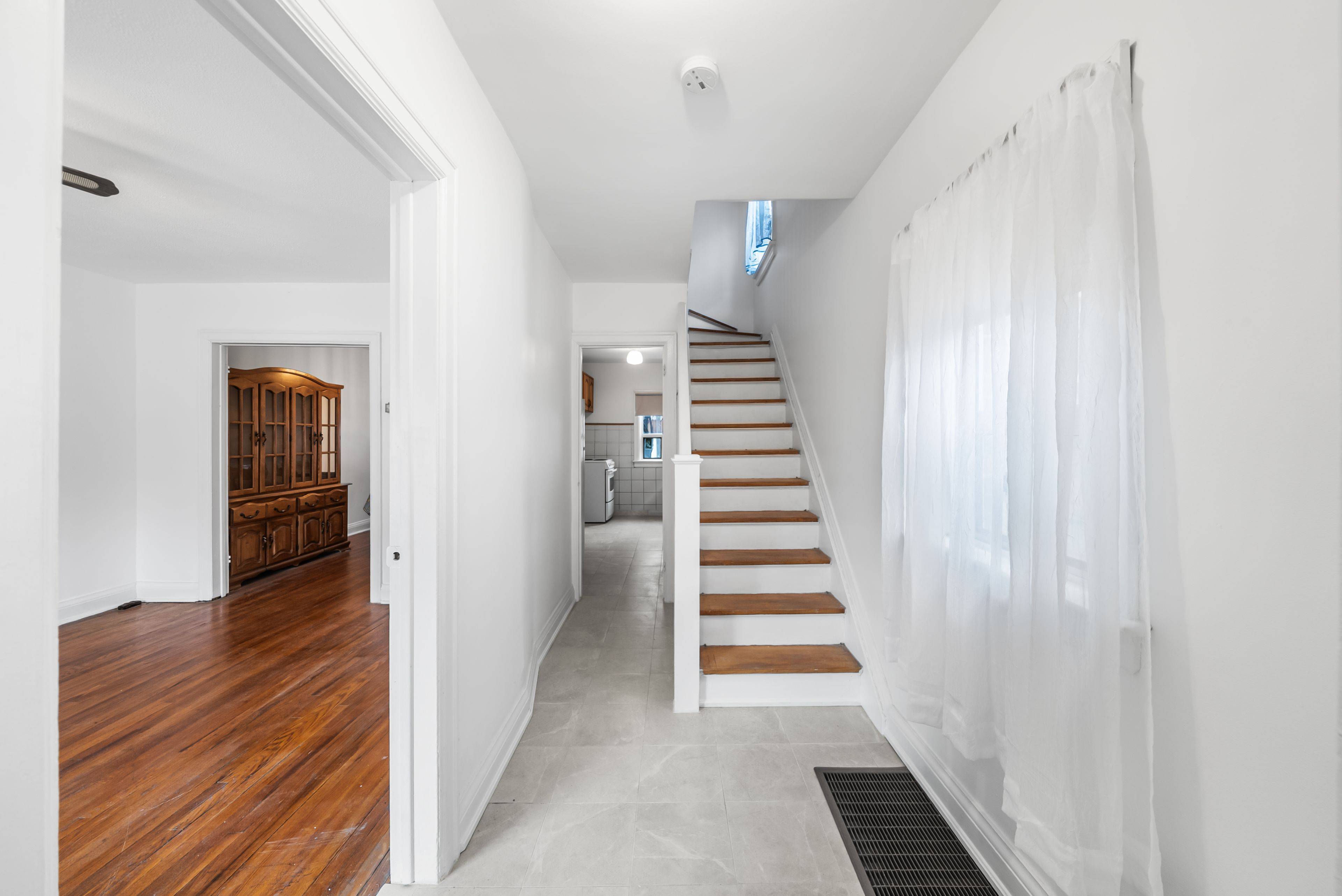 Toronto W03, ON M6N 3B3,616 Old Weston RD