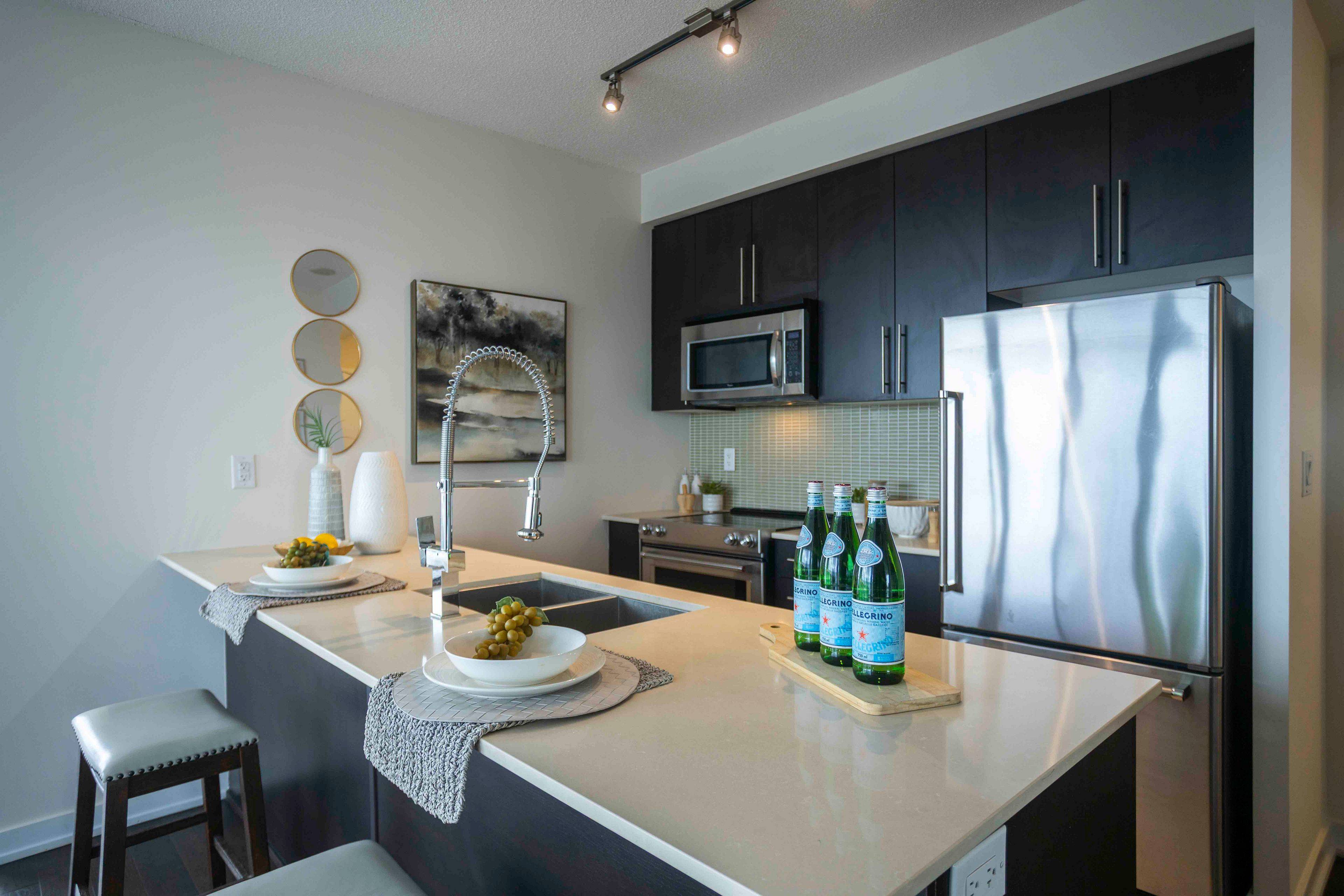 Mississauga, ON L5B 0J4,510 Curran PL #3709