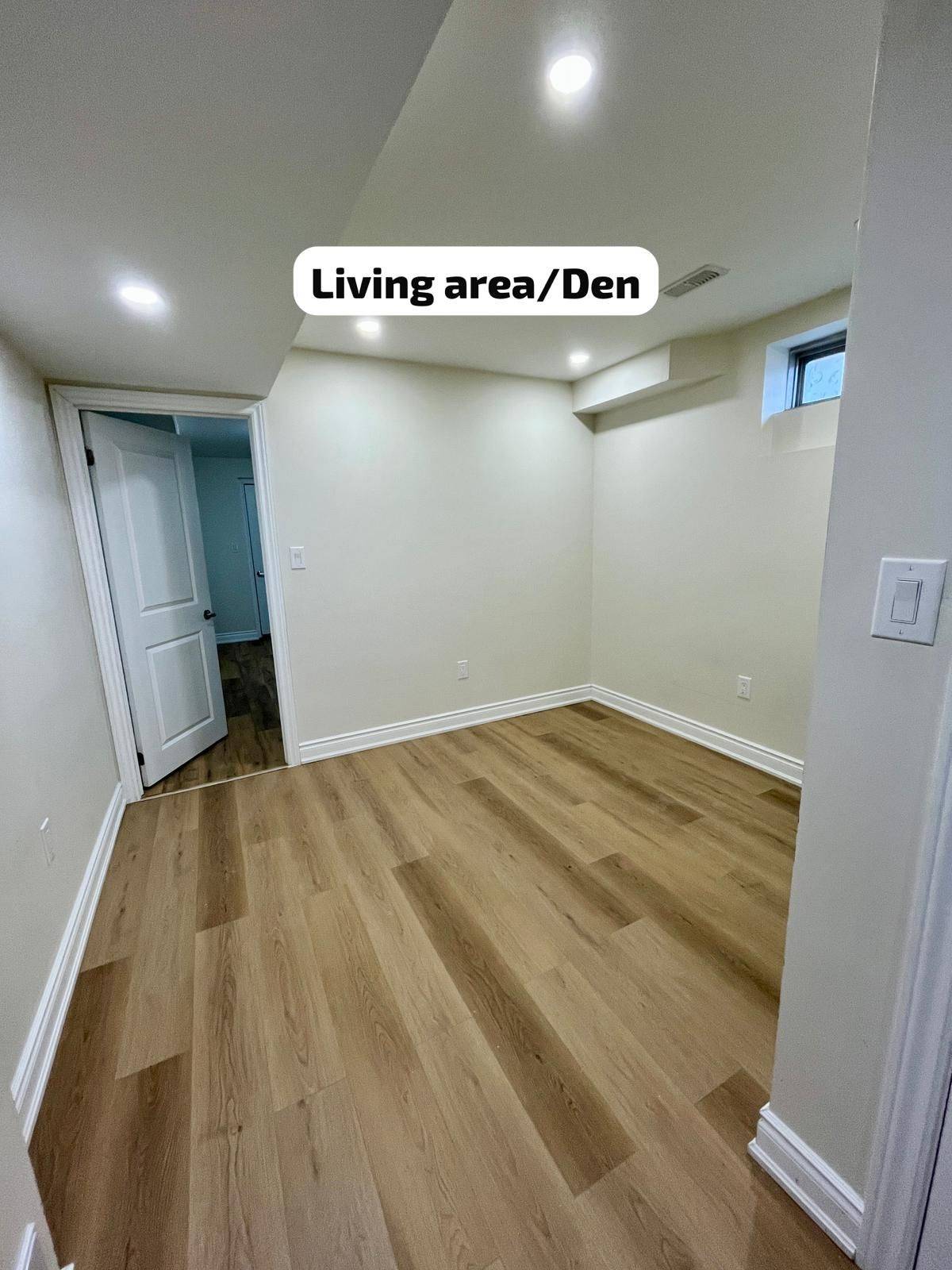 Brampton, ON L7A 5B1,27 Bachelor ST