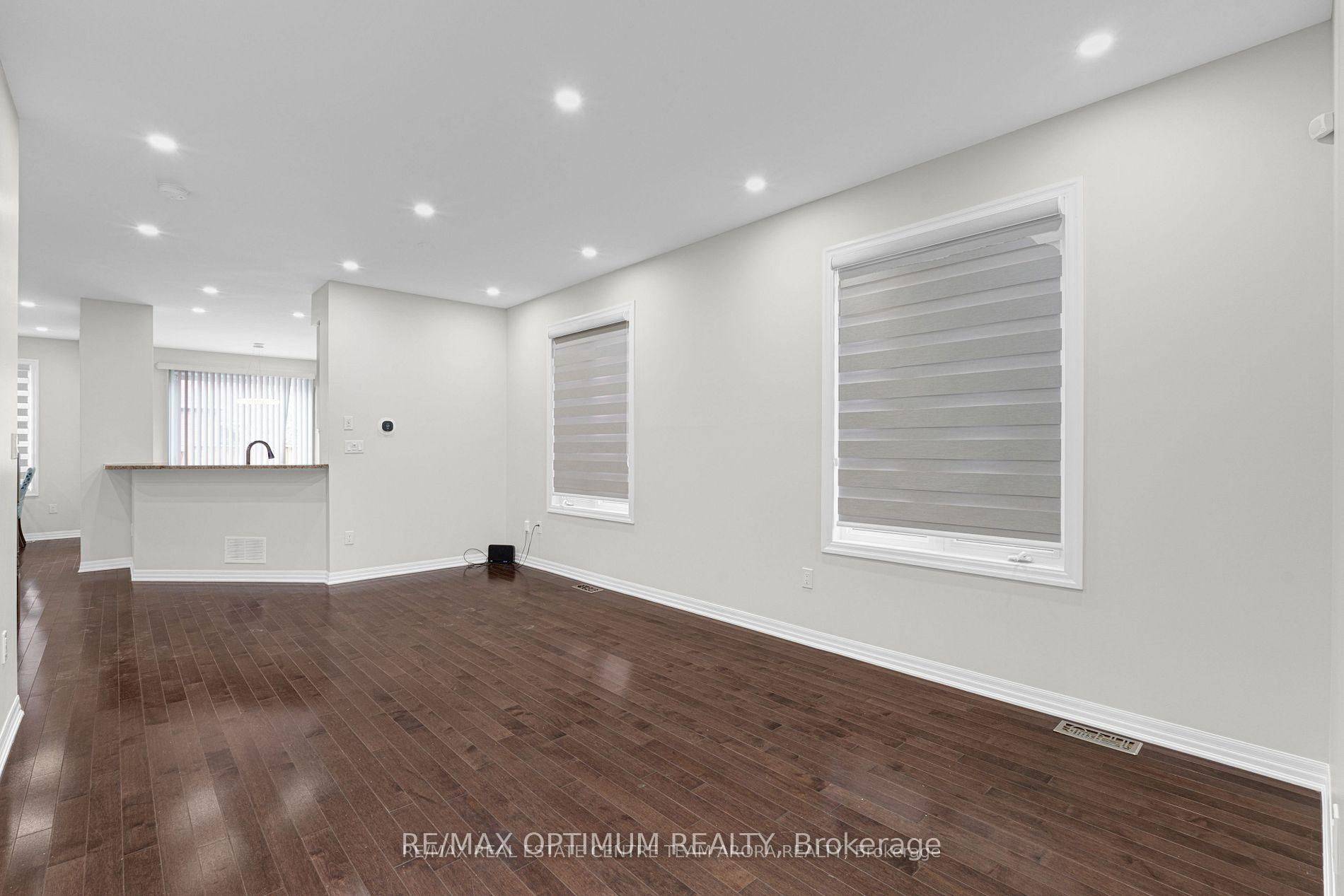 Brampton, ON L6Y 5W1,19 Henry Verschuren AVE