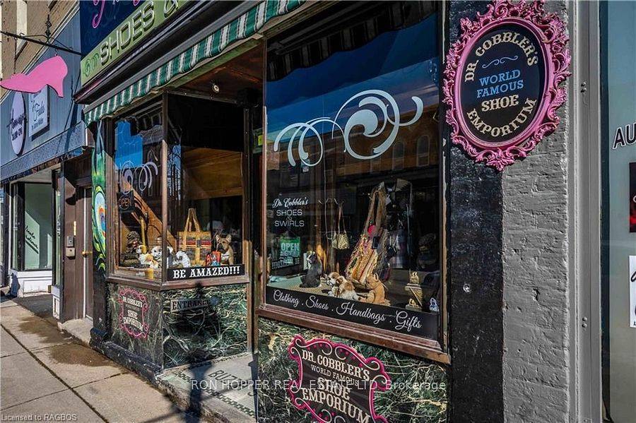 Owen Sound, ON N4K 2H5,921 2ND AVE E