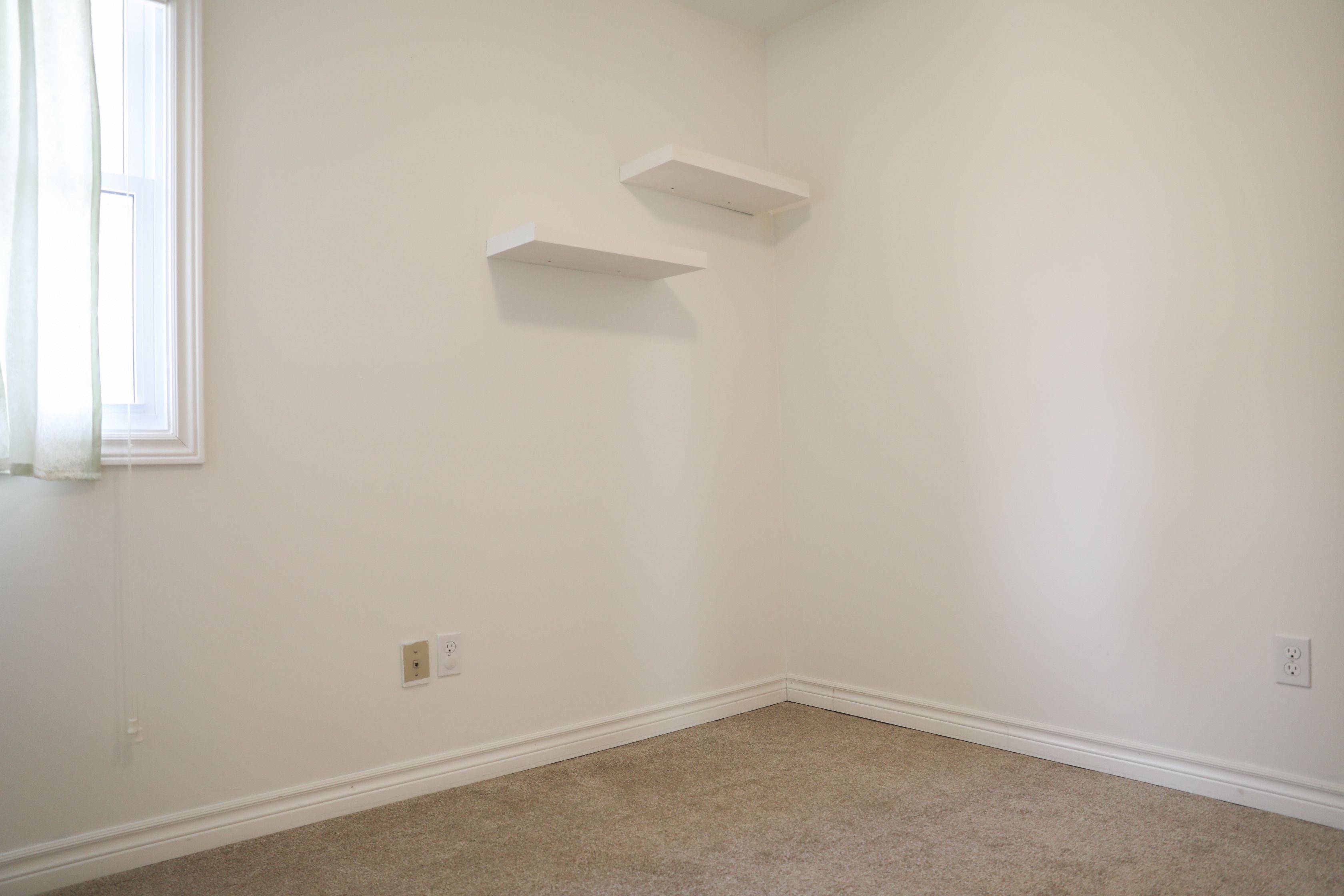 Woodstock, ON N4T 1H1,516 Springbank AVE N