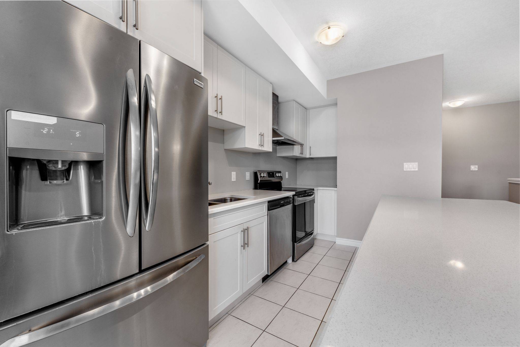 Kitchener, ON N2R 0R6,52 Wheat LN