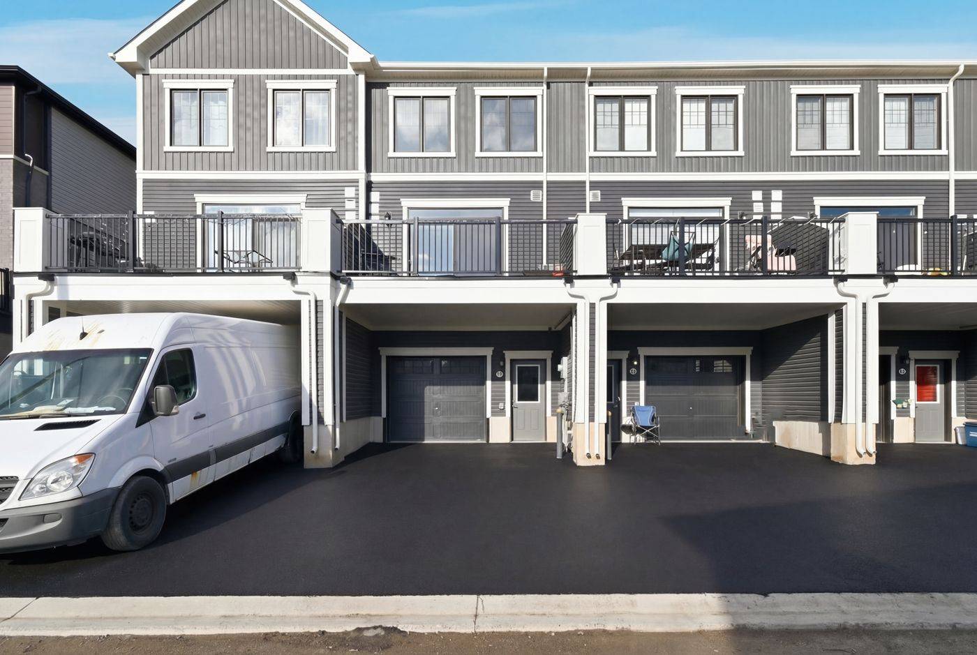 Thorold, ON L0S 1K0,49 Melody LN