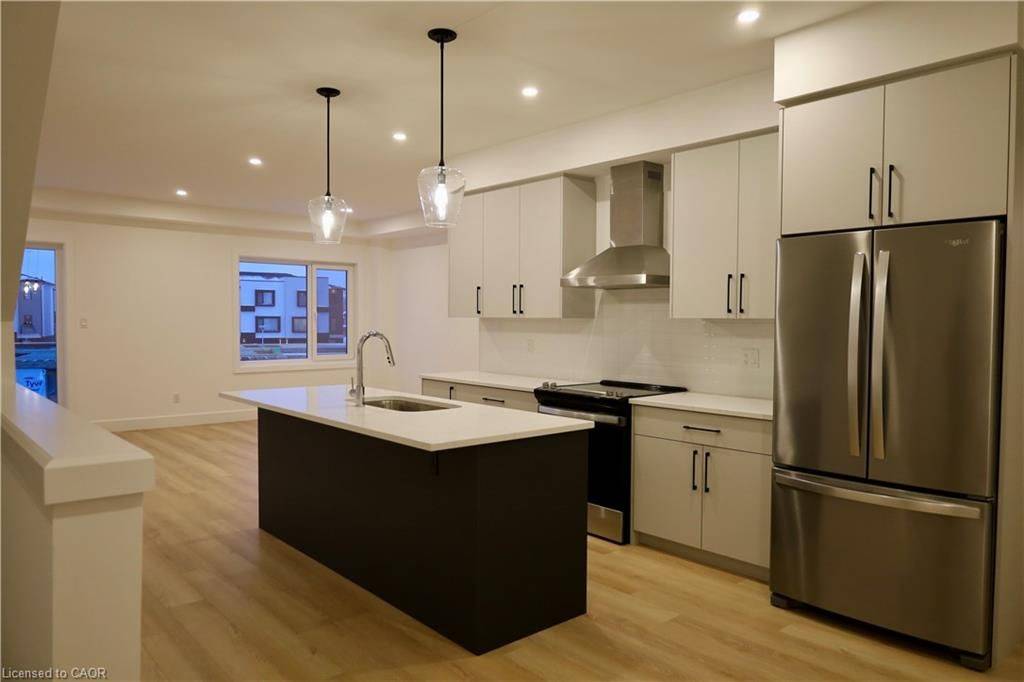 London South, ON N6L 0B9,4255 Lismer LN #17