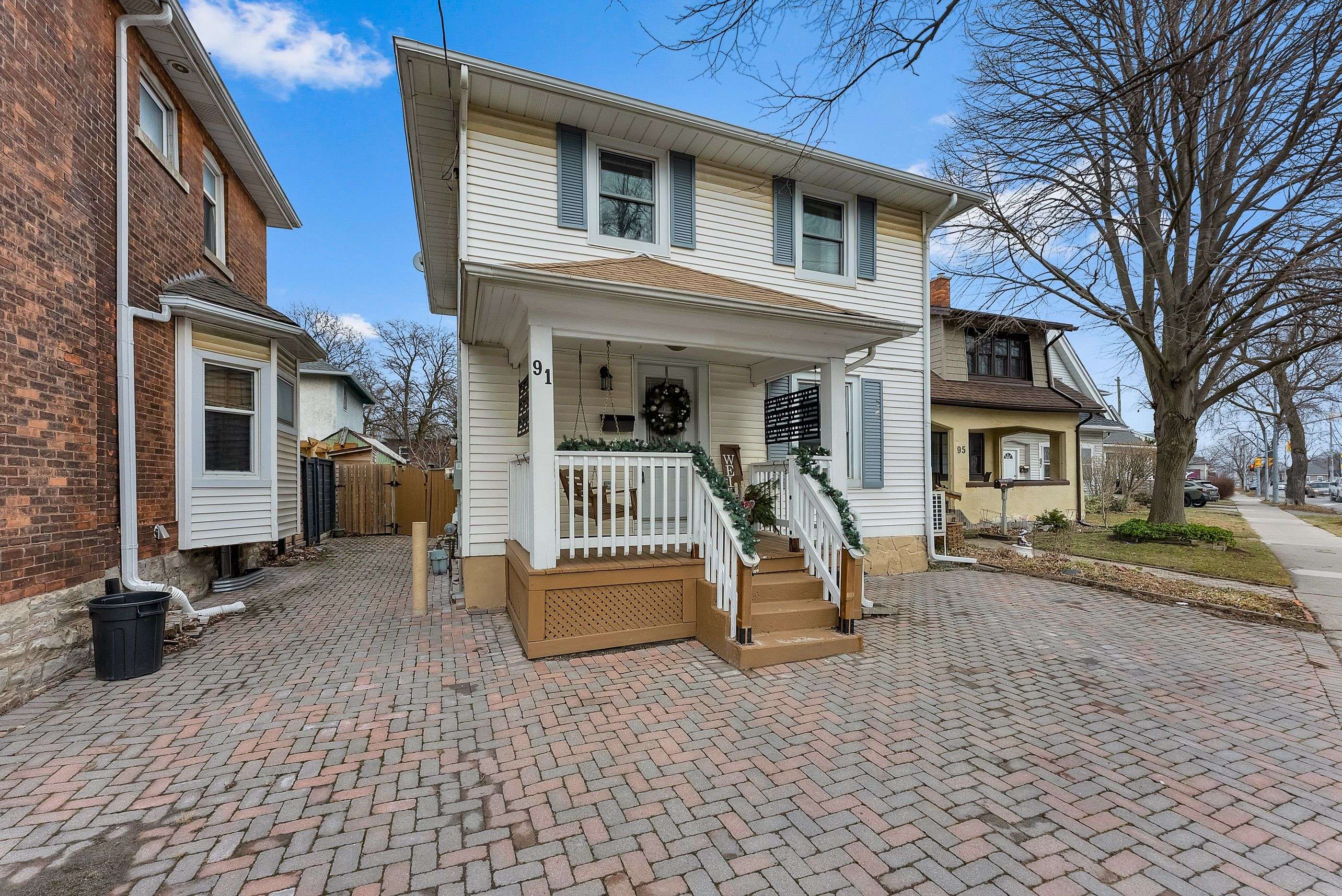 St. Catharines, ON L2R 2N2,91 Welland AVE