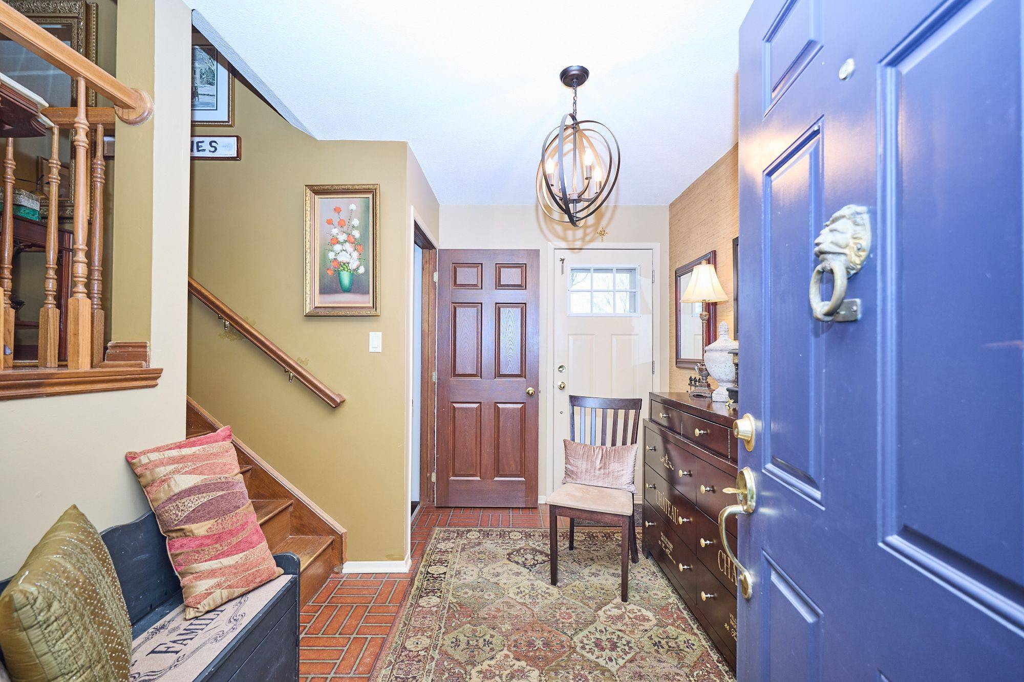 Fort Erie, ON L2A 5T6,698 Buffalo RD