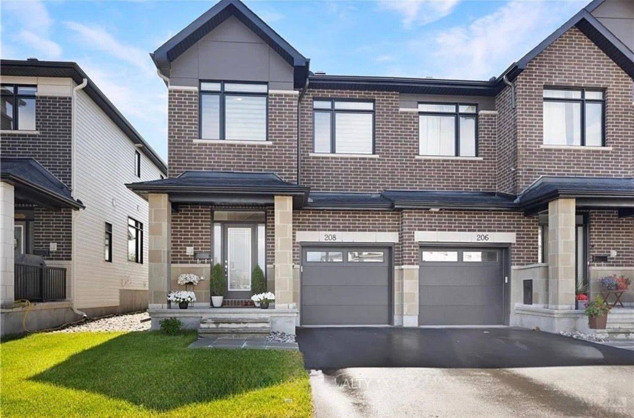 Kanata, ON K2S 0J7,208 Monticello AVE