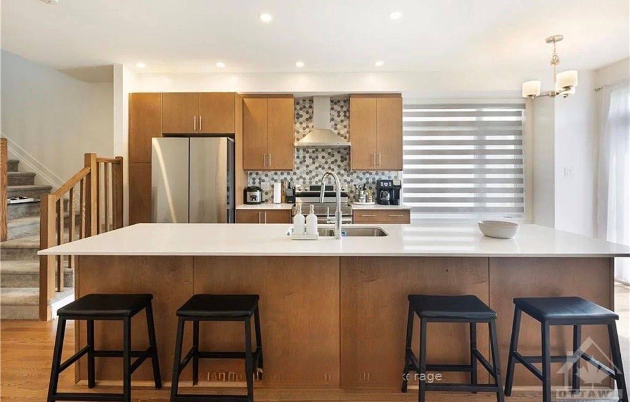 Kanata, ON K2S 0J7,208 Monticello AVE