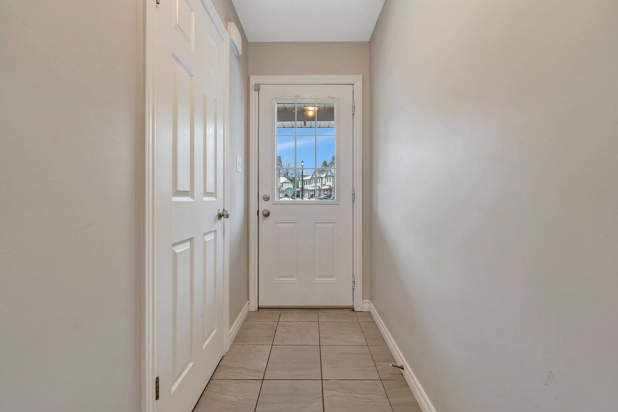 Kitchener, ON N2P 0H8,50 Pinnacle DR #57