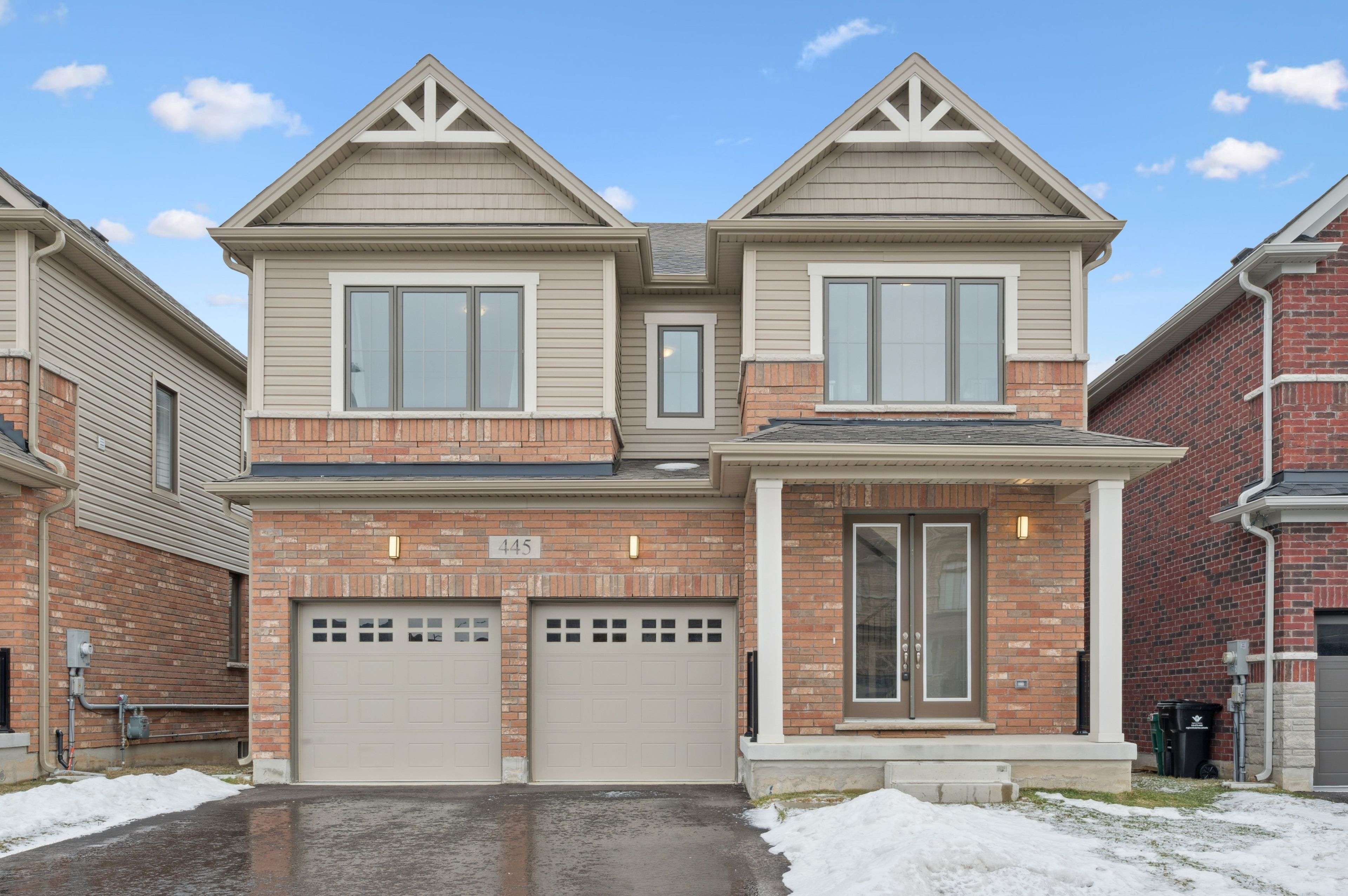 North Dumfries, ON N0B 1E0,445 Robert Woolner ST