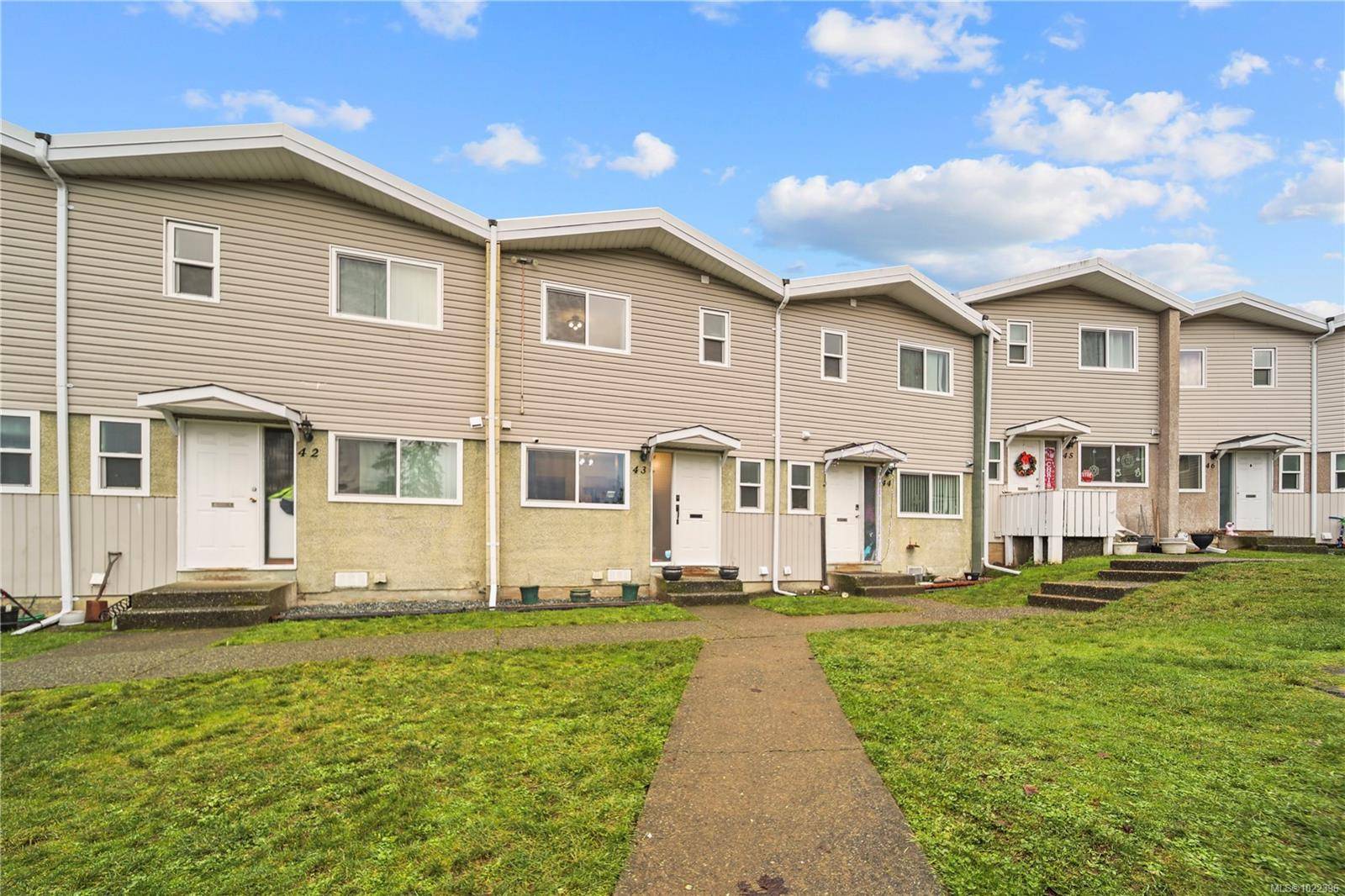 Port Alberni, BC V9Y 5J1,4110 Kendall Ave #43