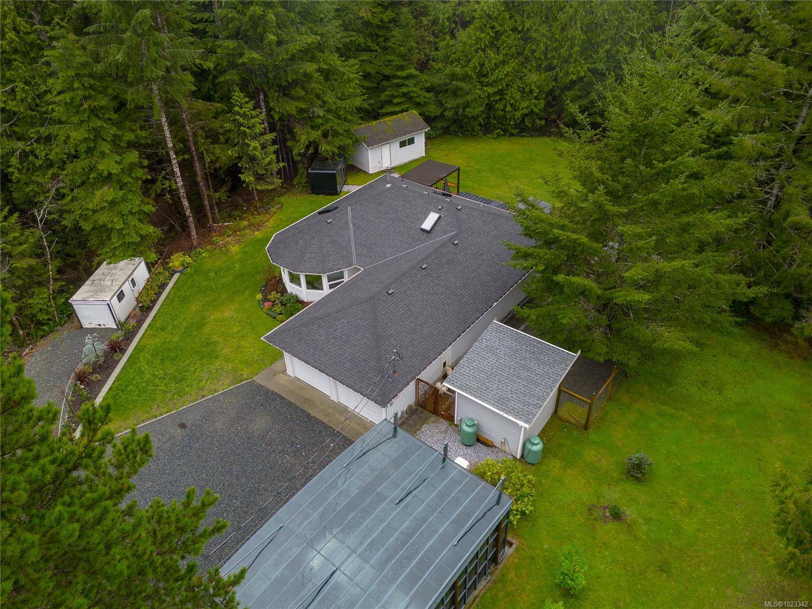 Sooke, BC V9Z 1G6,2880 Denewood Pl