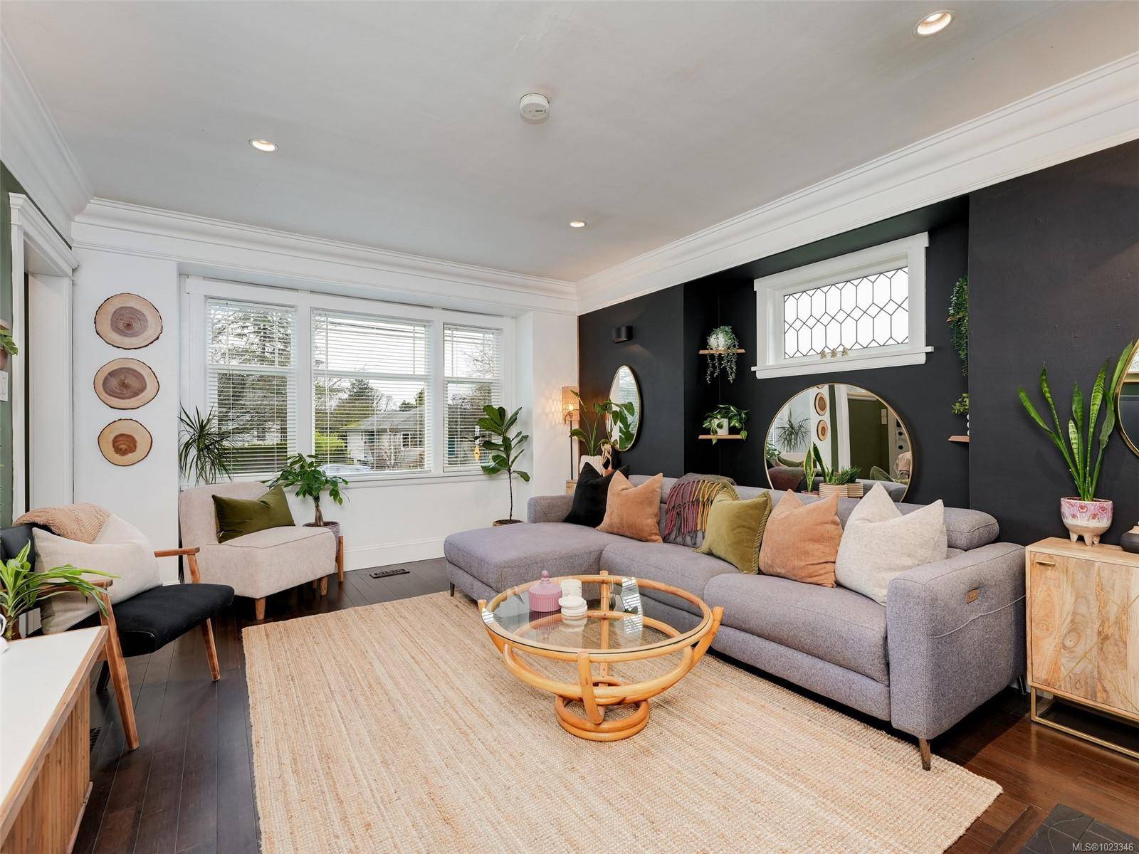 Victoria, BC V8X 1C8,3115 Somerset St