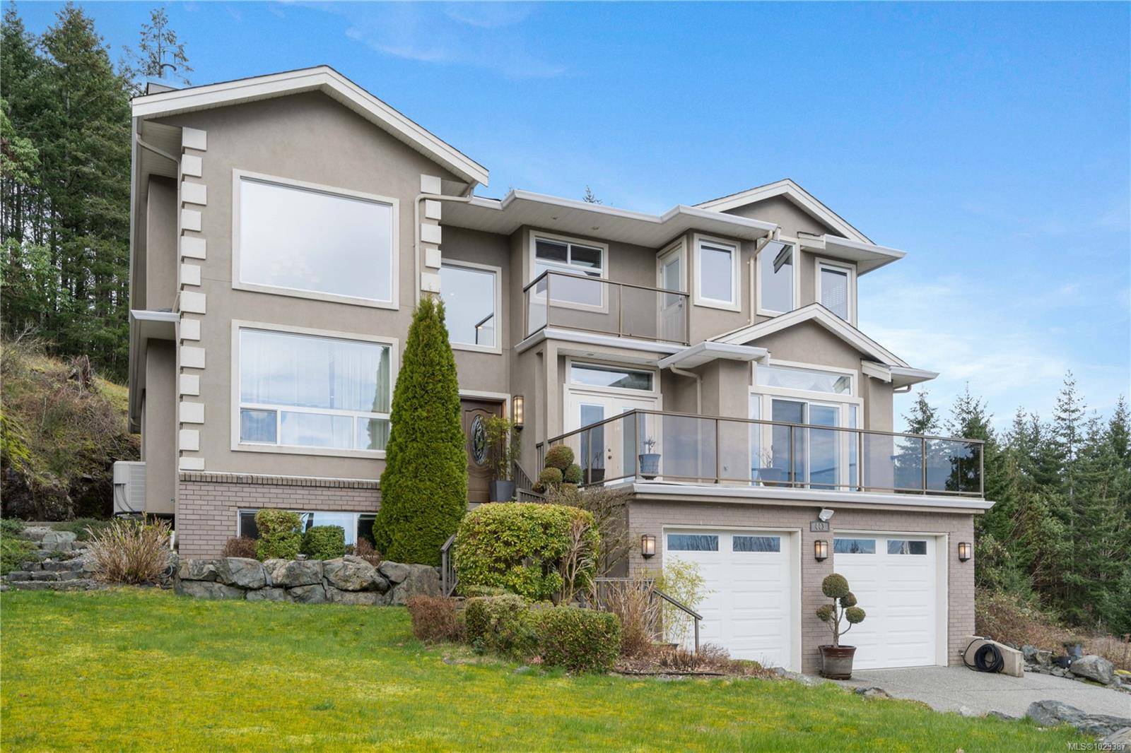 Nanaimo, BC V9R 7C2,443 Montclair Dr